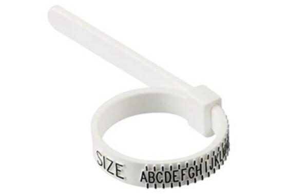 Measure with Precision – FREE Cornelis Hollander Ring Sizer