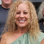 curlyqt1975