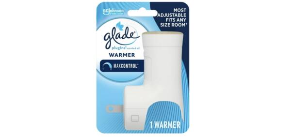 Make Your Home Smell Amazing – FREE Glade PlugIns Warmer!
