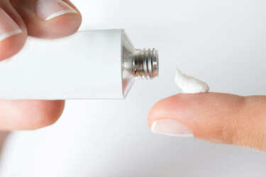 Free Cortizone Anti- Itch Cream